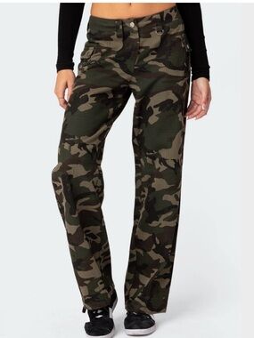 Edikted Wide Leg Camo Jeans sz S